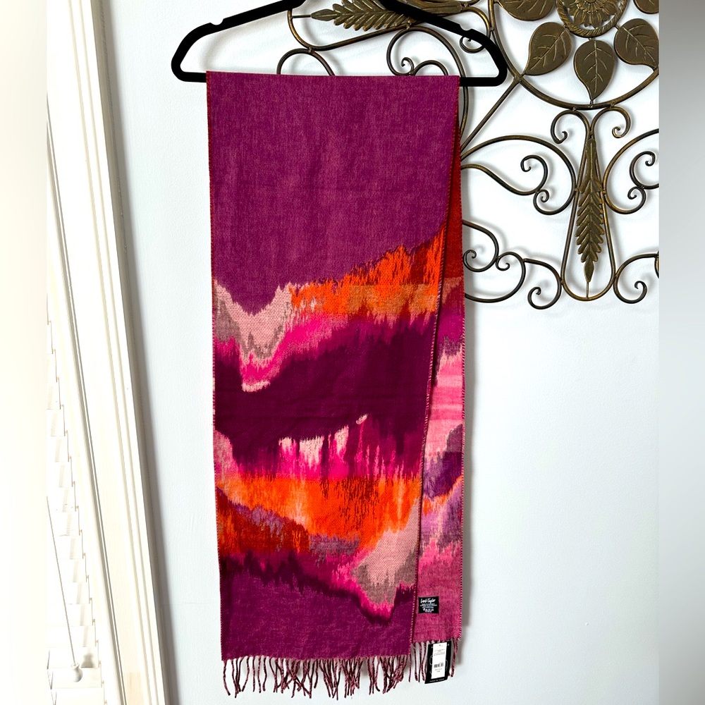 Lord and Taylor Super Soft Scarf/Wrap/Shawl NWT Hard to Find